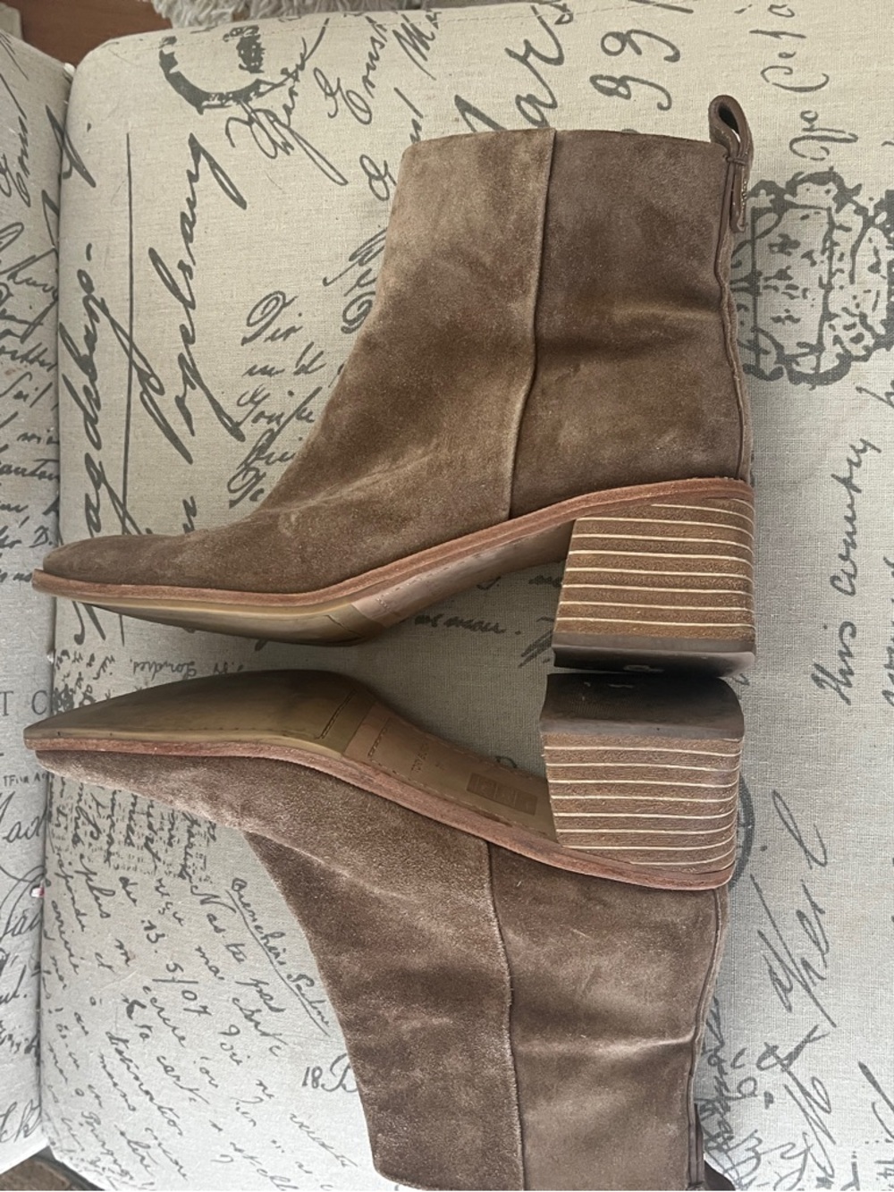 Tory Burch Casual 60mm Zip-Up Booties dust bag - Picture 6 of 13